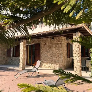 Casa vacanze Renato, Porto Pino
