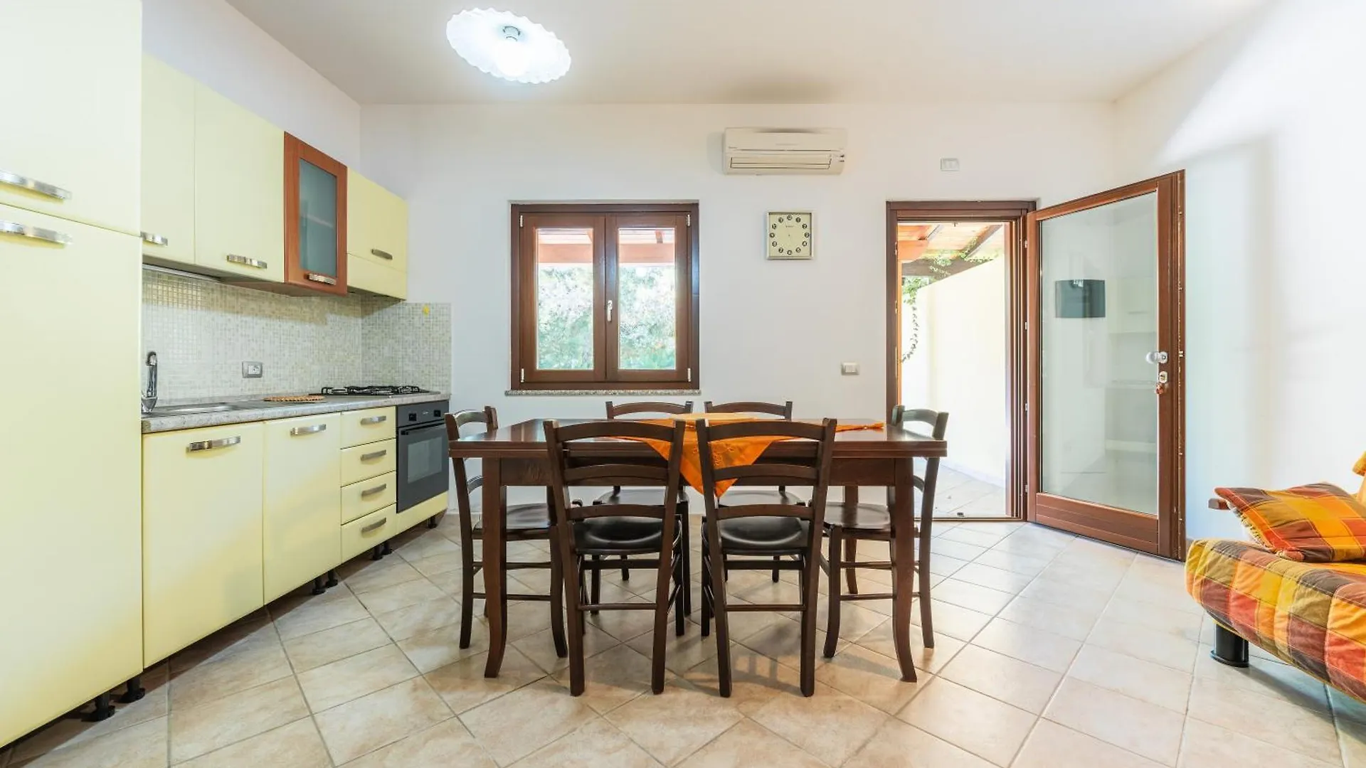 Casa Martini Villa Porto Pino 0*,  Italy